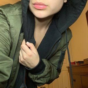Forever 21 army green bomber jacket (: